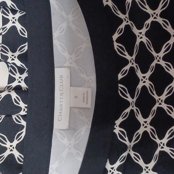 Charter Club Long Sleeved dress in a size small - Picture 8 of 8